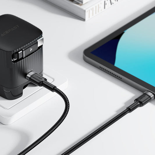 Câble de Données et de Charge USB-C - USB-C Acefast C22-03, 60W, 1.2m, Noir