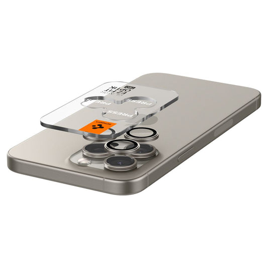 Film de protection de l'appareil photo arrière Spigen EZ FIT pour Apple iPhone 15 Pro Max / 15 Pro, Protection en verre, Lot de 2 pièces, Gris AGL07163