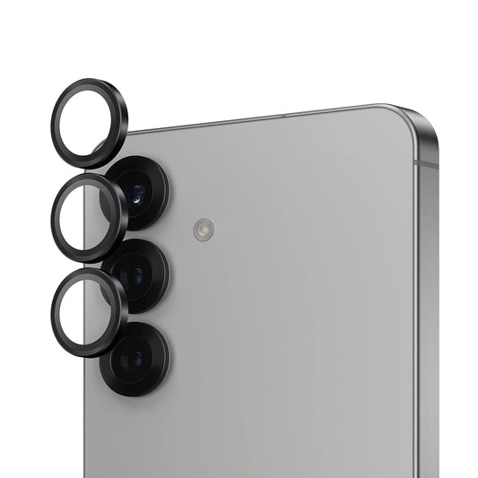 Schutzfolie PanzerGlass Hoops für die Rückkamera des Samsung Galaxy S25 S931, gehärtetes Glas, Schwarz.