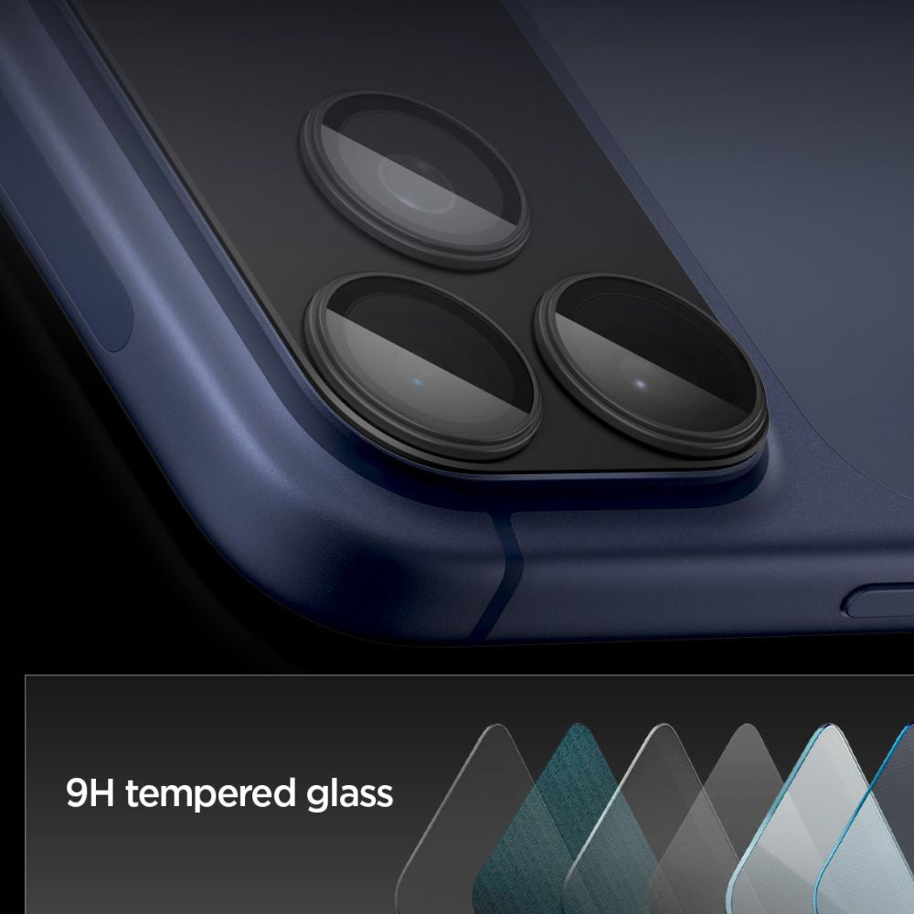 Pellicola Protettiva Posteriore Spigen GlastR EZ FIT Optik Pro XL per Apple iPhone 17 Pro, Vetro Temperato, Nero AGL10644