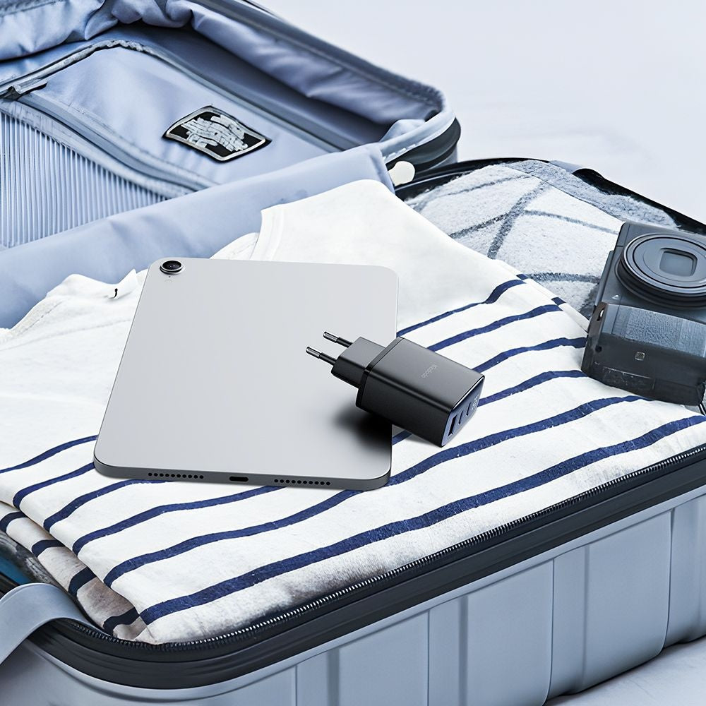 Chargeur Réseau McDodo CH-2180 Display, 30W, 3A, 1 x USB-A - 2 x USB-C, Noir