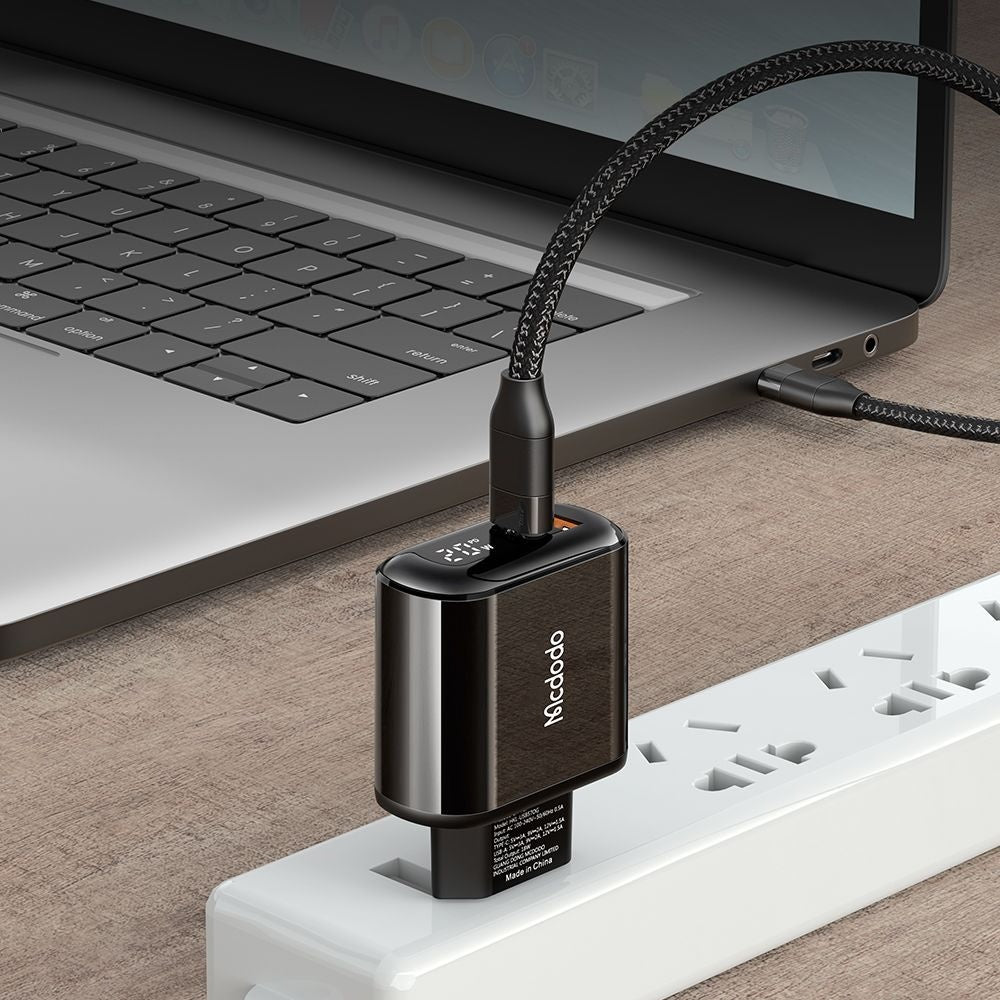 Caricabatterie Rete McDodo CH-7170 Chocolate Display, 20W, 3A, 1 x USB-A - 1 x USB-C, Nero