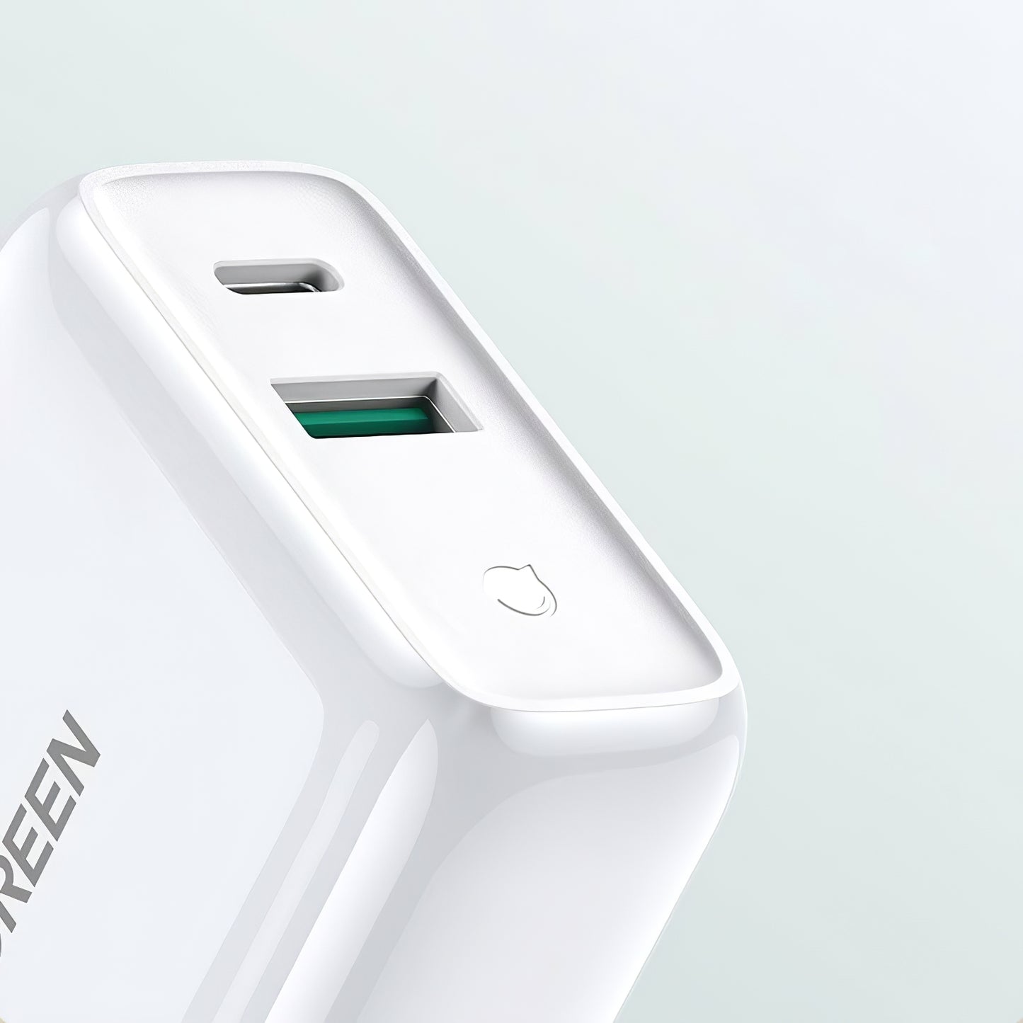 Chargeur réseau UGREEN CD170, 36W, 3A, 1 x USB-A - 1 x USB-C, blanc