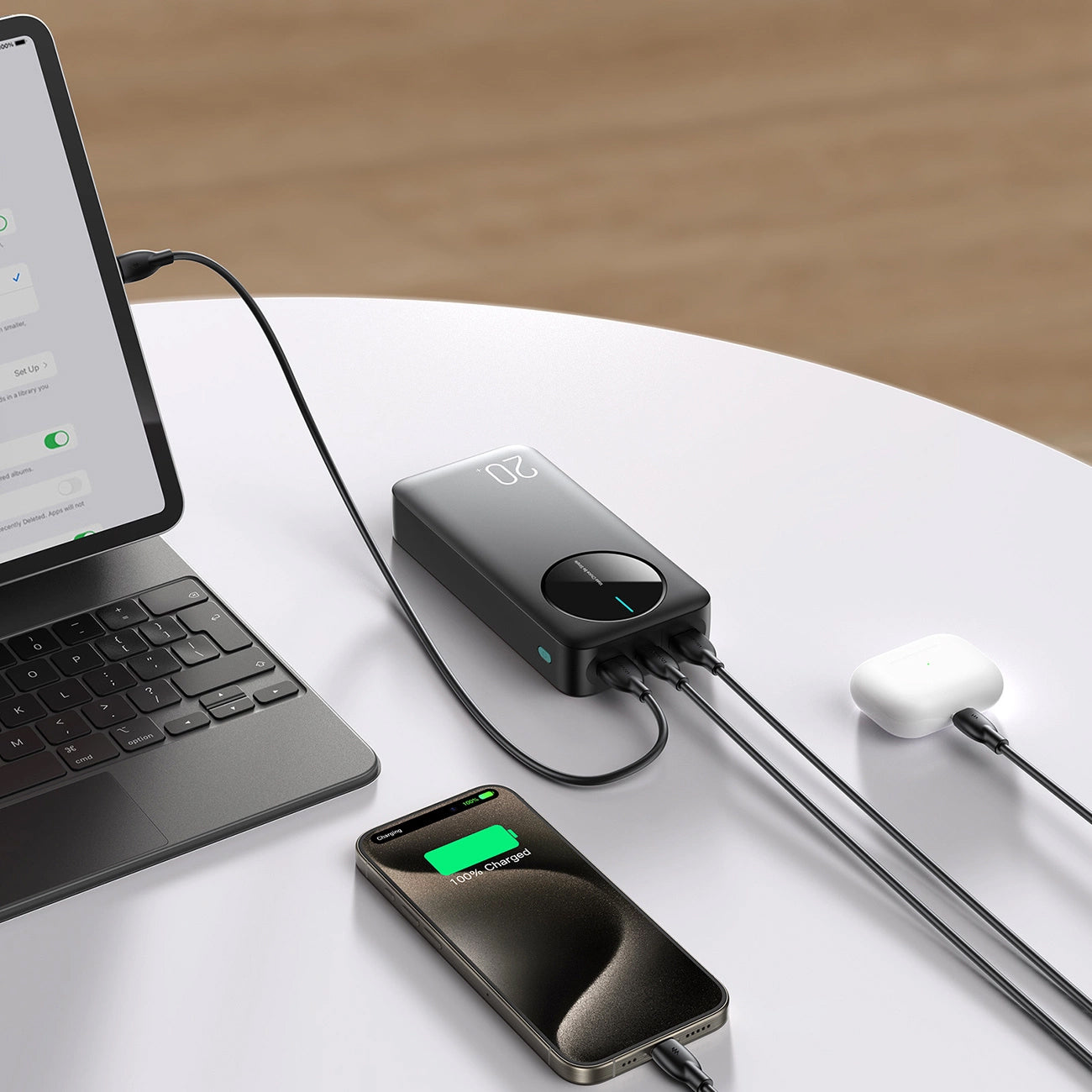 Batteria Esterna Joyroom JR-PBF14, 20000mAh, 12W, 1 x USB-C - 2 x USB-A, Nera