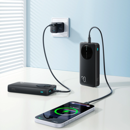 Externer Akku Joyroom JR-PBF14 Pro, 20000mAh, 22.5W, QC + PD, 1 x USB-C - 2 x USB-A, Schwarz