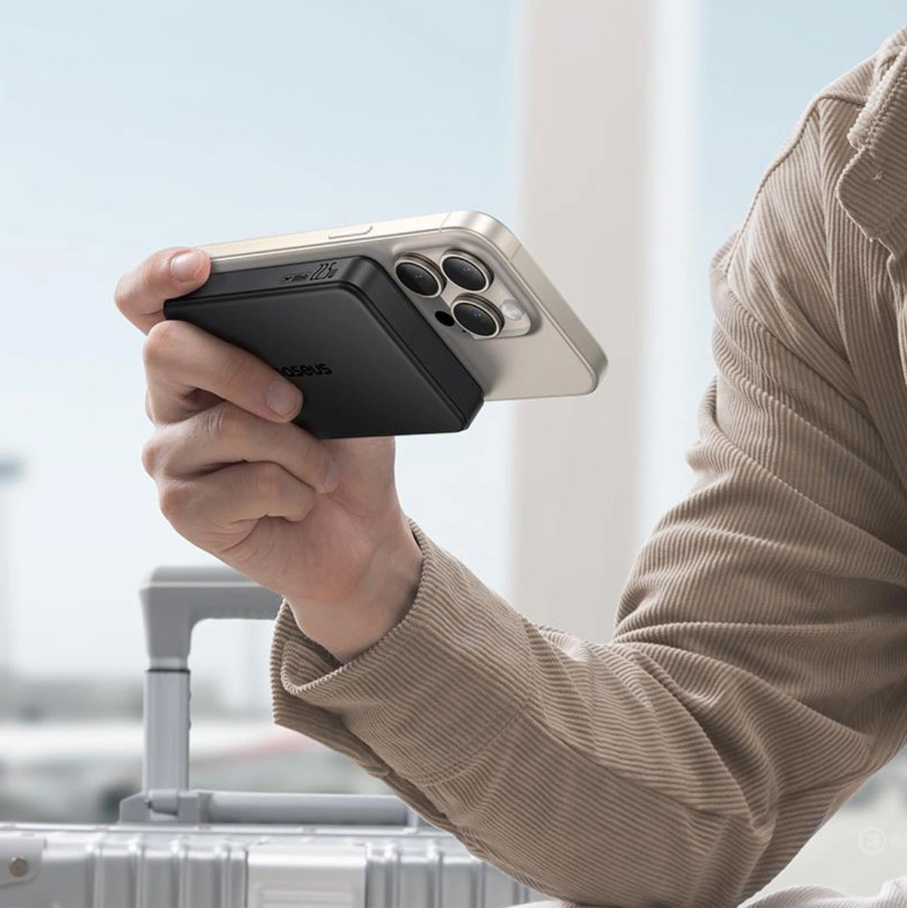 Externer Wireless-Akku Baseus Airpow2 Qi2, 10000mAh, 22.5W, QC + PD + FQI, 1 x QI - 1 x USB-A - 1 x USB-C, Schwarz P10080000123-00