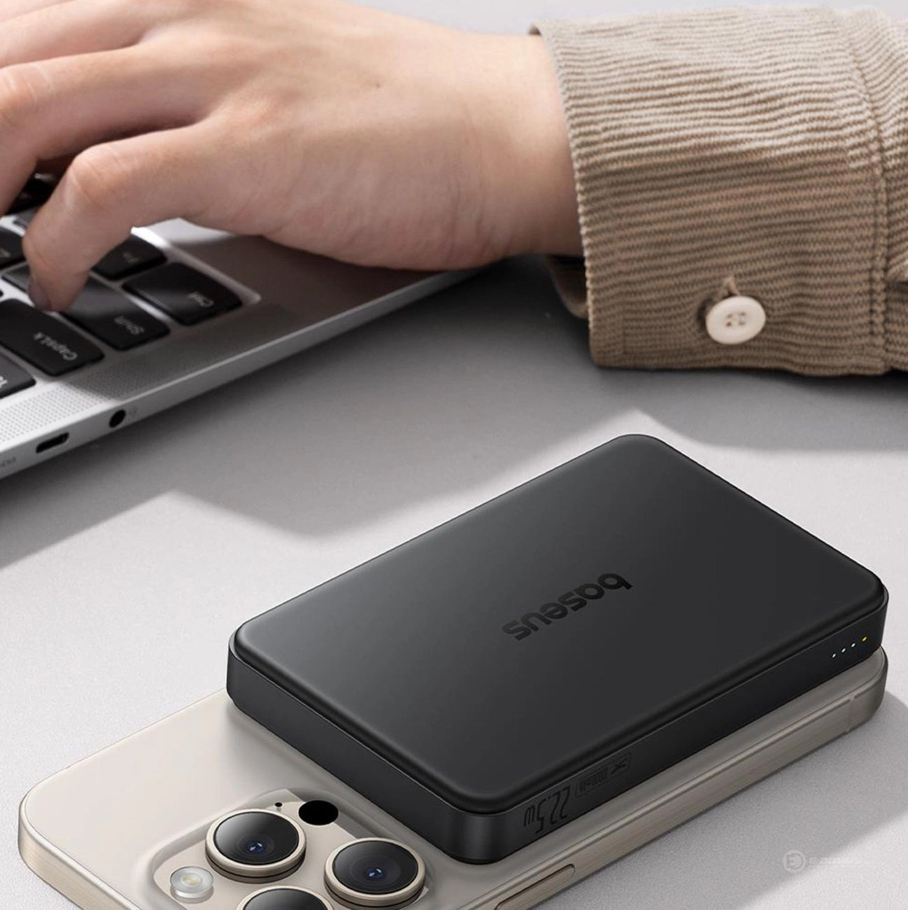 Externer Wireless-Akku Baseus Airpow2 Qi2, 10000mAh, 22.5W, QC + PD + FQI, 1 x QI - 1 x USB-A - 1 x USB-C, Schwarz P10080000123-00