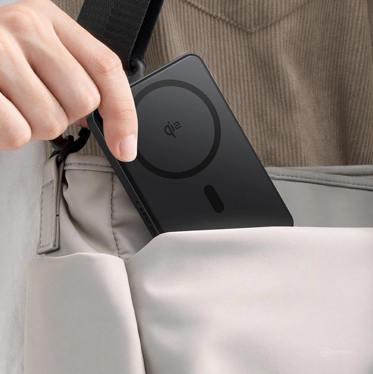 Externer Wireless-Akku Baseus Airpow2 Qi2, 10000mAh, 22.5W, QC + PD + FQI, 1 x QI - 1 x USB-A - 1 x USB-C, Schwarz P10080000123-00
