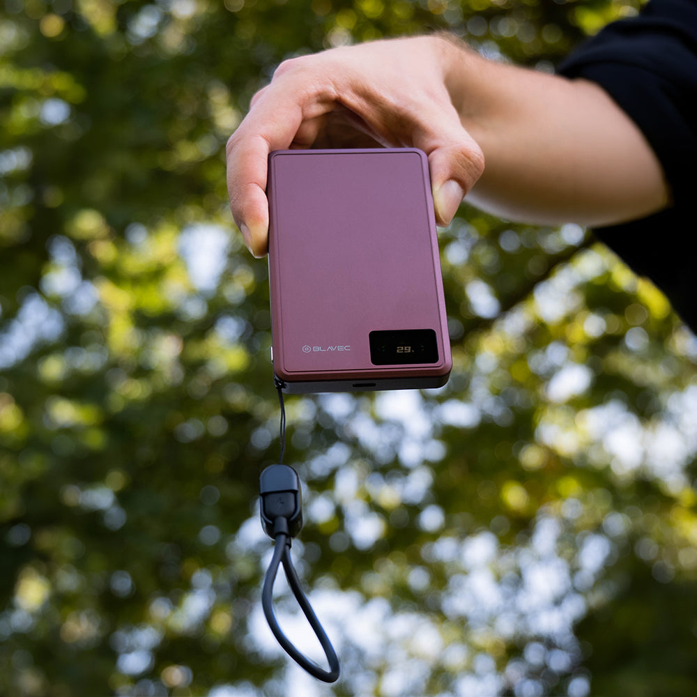 Blavec BJ-03 Slim kabellose Powerbank, 10000 mAh, 22,5 W, PD + FQI, 1 x QI – 1 x USB-C, Lila