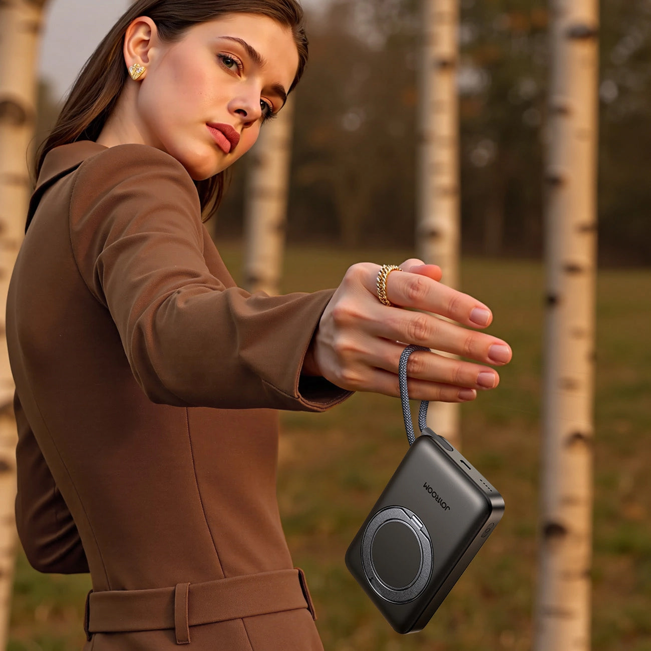 Batterie Externe Sans Fil Joyroom JR-PBM02, 10000mAh, 22.5W, PD + FQI, 1 x QI - 2 x USB-C, Noire