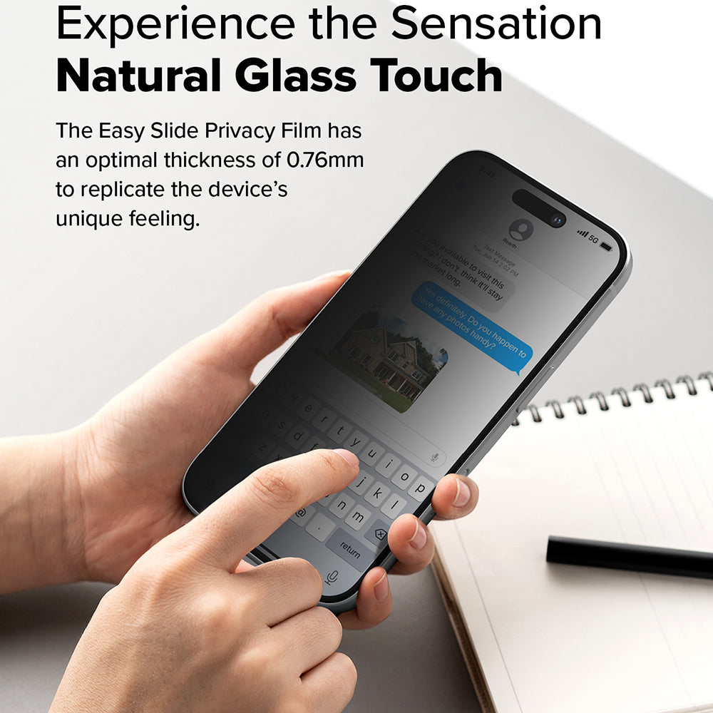 Film de protection d'écran Privacy Ringke Easy Slide pour Apple iPhone 16 Plus / 15 Plus, Verre Trempé, Full Glue, Set de 2 pièces