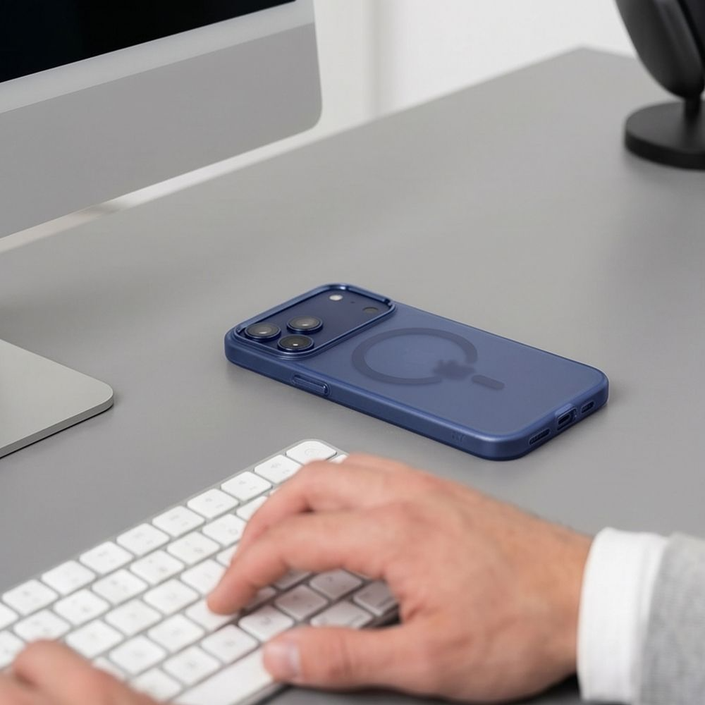 Custodia MagSafe per Apple iPhone 18 Pro / 17 Pro, Tech-Protect, MagZero, Blu Opaco
