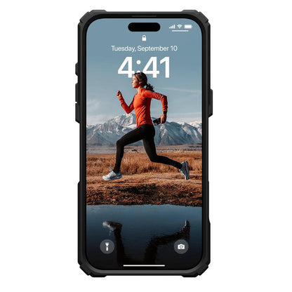 Custodia MagSafe per Apple iPhone 16 Pro Max, Urban Armor Gear, Plasma XTE, Nera Trasparente
