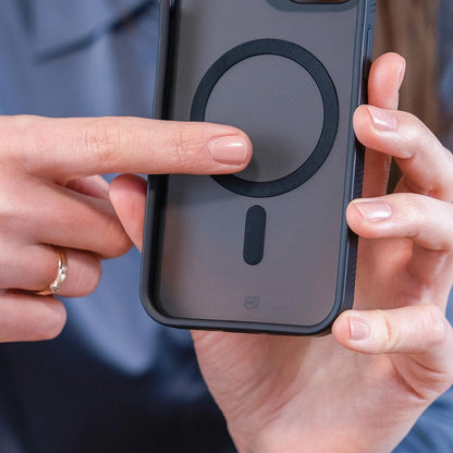 Étui MagSafe pour Apple iPhone 17 Pro, 3MK, Smoke MagCase, Noir