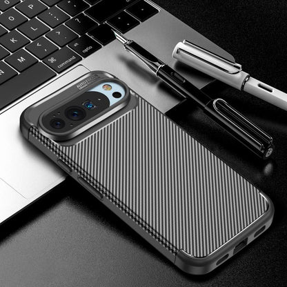 Custodia per Google Pixel 10 Pro / 10, Techsuit, CarbonFiber, Nera