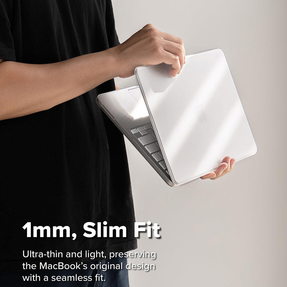 Coque Ringke Slim pour Apple MacBook Neo 13 pouces, transparente mate.
