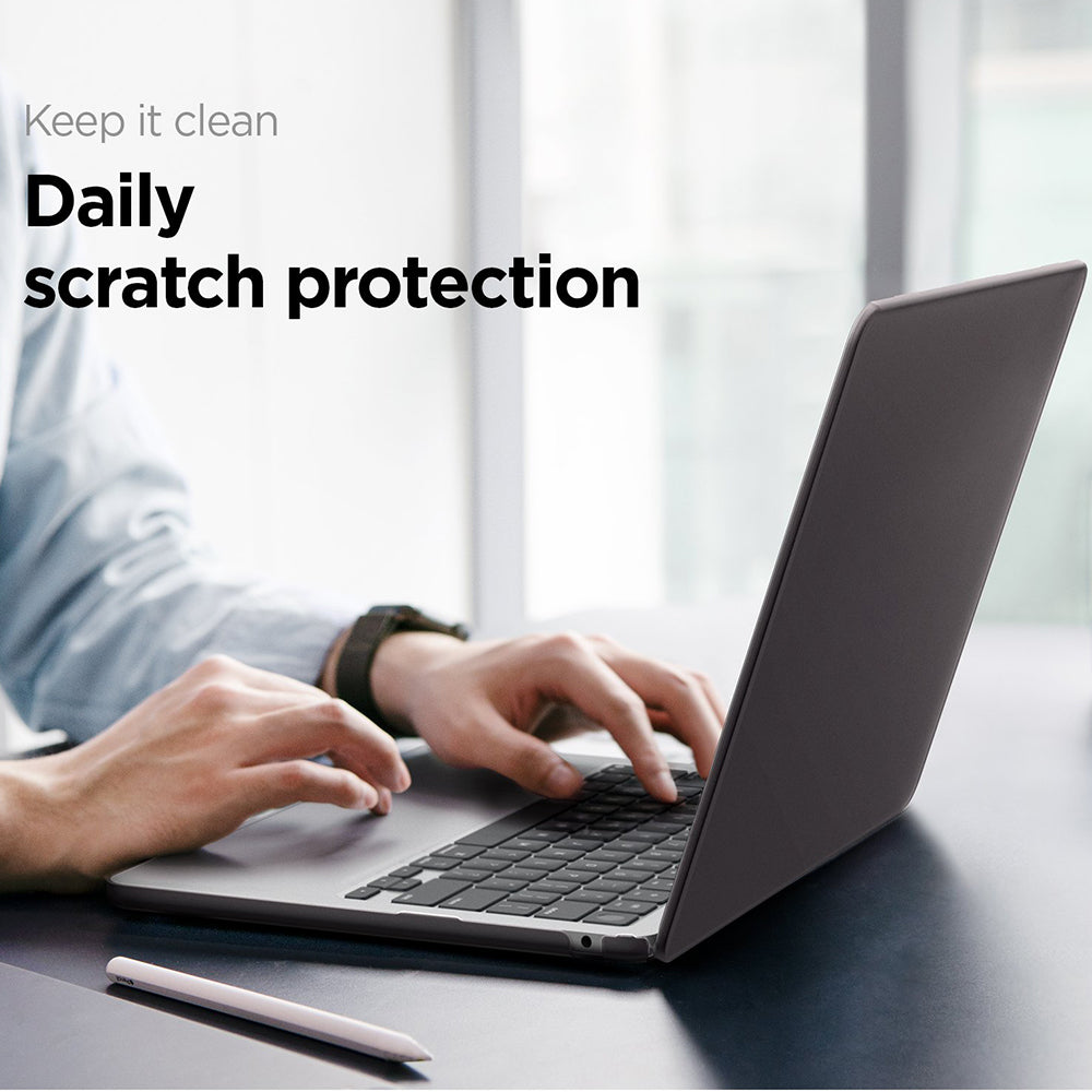 Coque Spigen Airskin pour Apple MacBook Air 13 pouces (2026) / (2025) / (2024) / (2022), Noir Satiné ACS11531