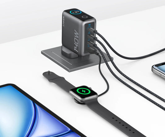 Netzladegerät mit USB-C Kabel Anker Zolo, 140W, 5A, 1 x USB-A - 3 x USB-C, Schwarz B2697GZ1