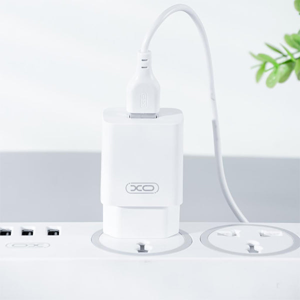 Netzladegerät mit microUSB-Kabel XO Design L99, 12W, 2.4A, 1 x USB-A, Weiß