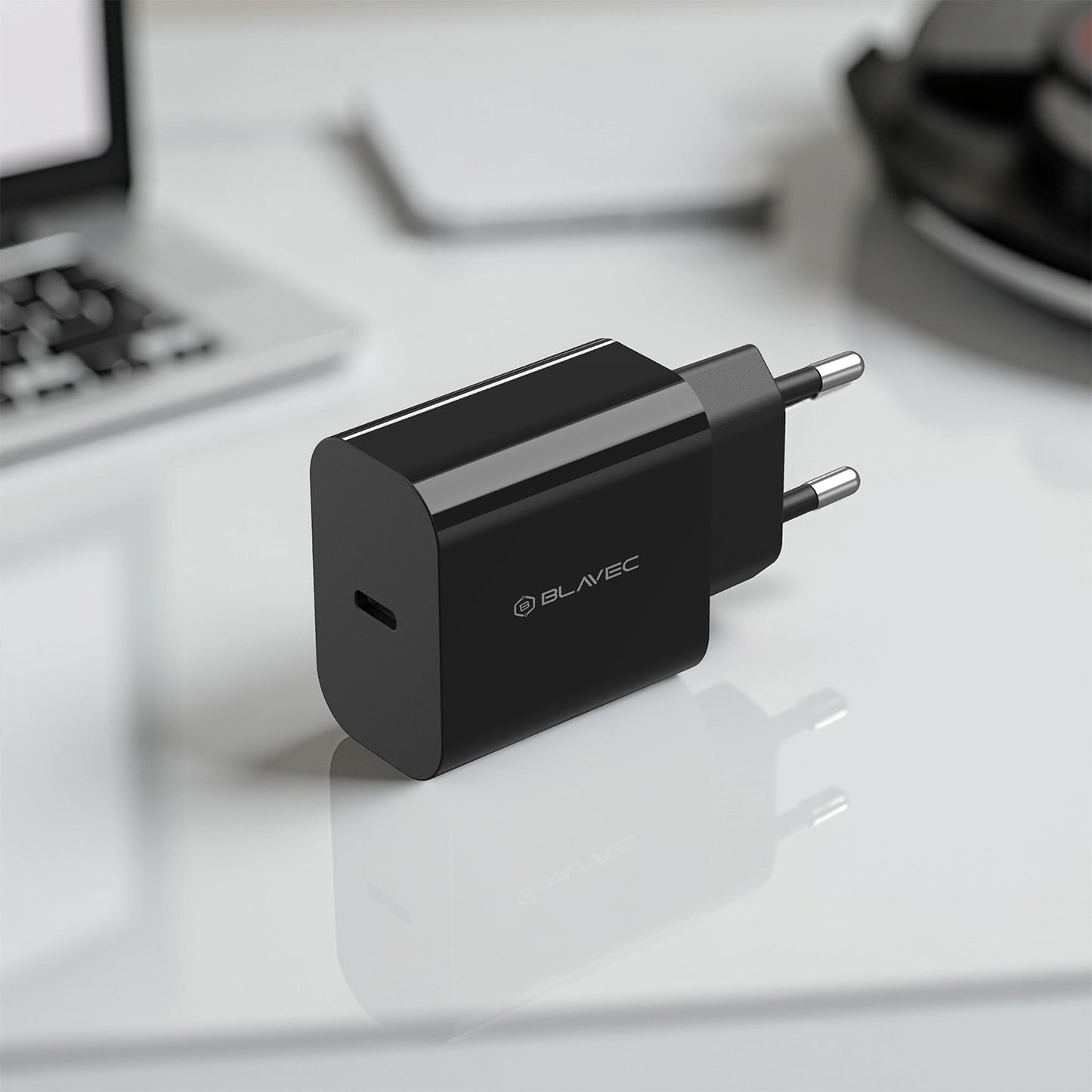 Netzladegerät mit USB-C Kabel Blavec BC-7, 45W, 3A, 1 x USB-C, Schwarz