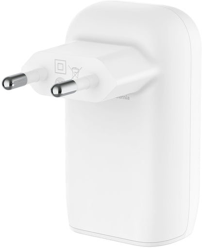 Chargeur secteur avec câble USB-C Belkin BoostCharge, 67W, 3A, 3 x USB-C, Blanc WCC002vf2MWH-B6