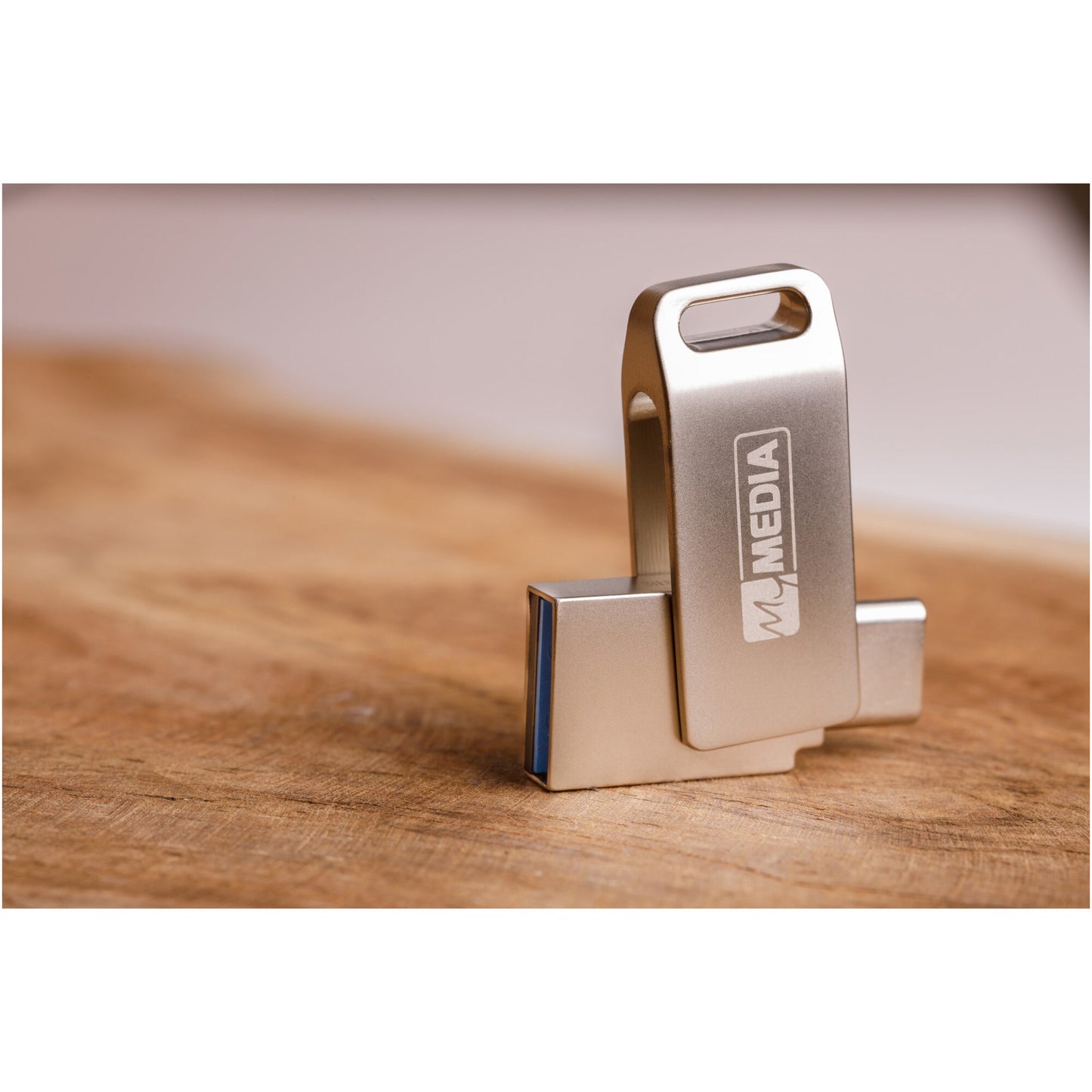 Externer USB-A Speicher Verbatim MyDual, 32GB
